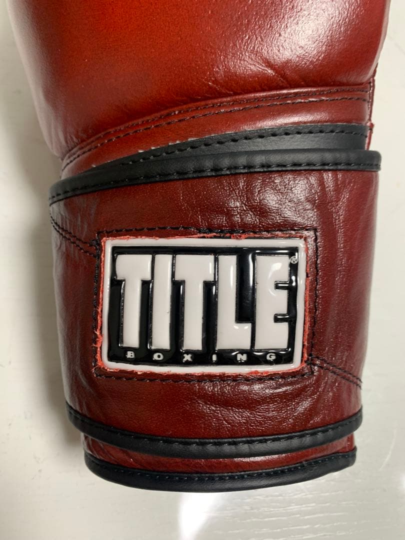 新品未使用TITLE SBG 16RD ボクシンググローブ16oz