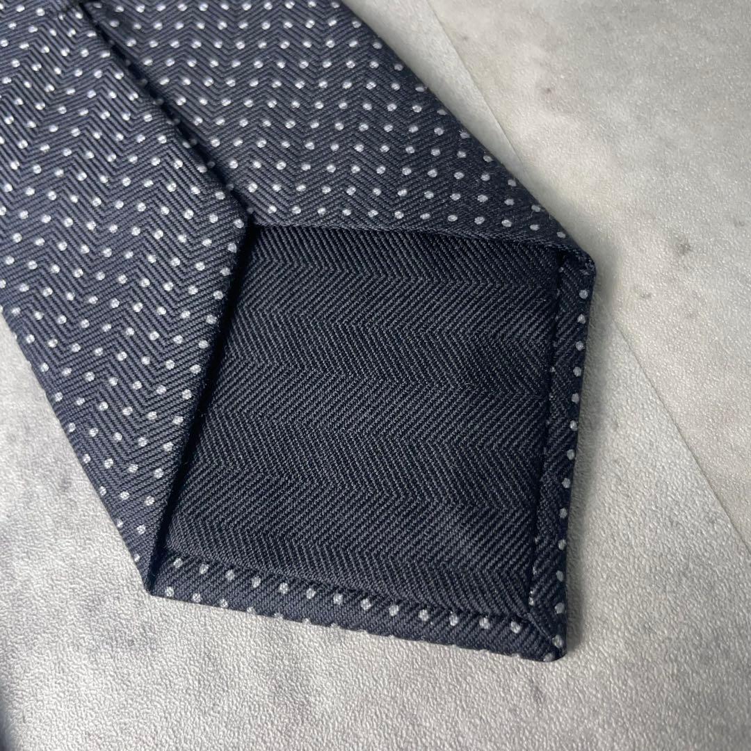 美品 HERMES エルメス ヘリンボーン ドット柄 ネクタイ ブラック 黒