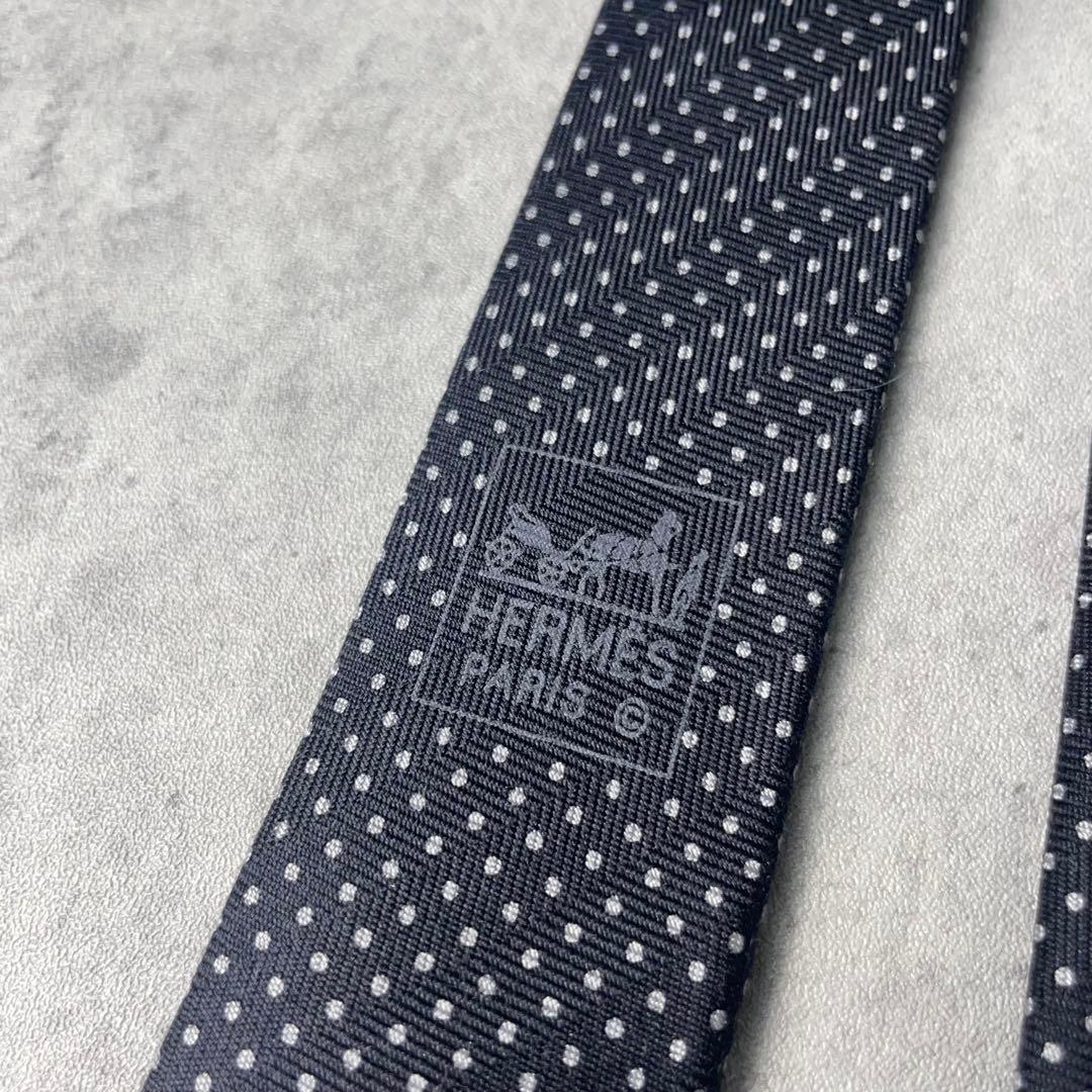 美品 HERMES エルメス ヘリンボーン ドット柄 ネクタイ ブラック 黒