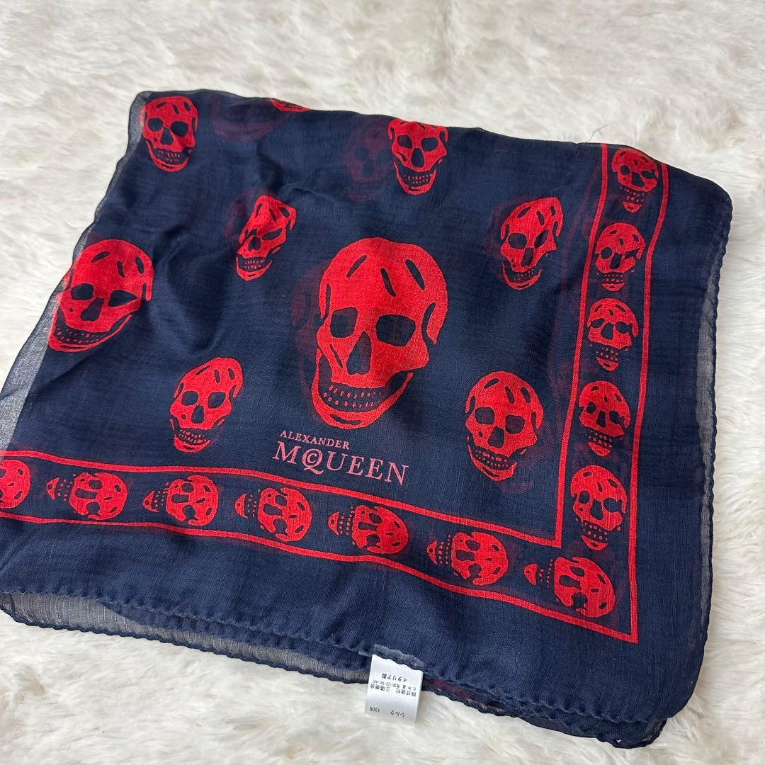 美品 ALEXANDER MCQUEEN スカル柄ストール