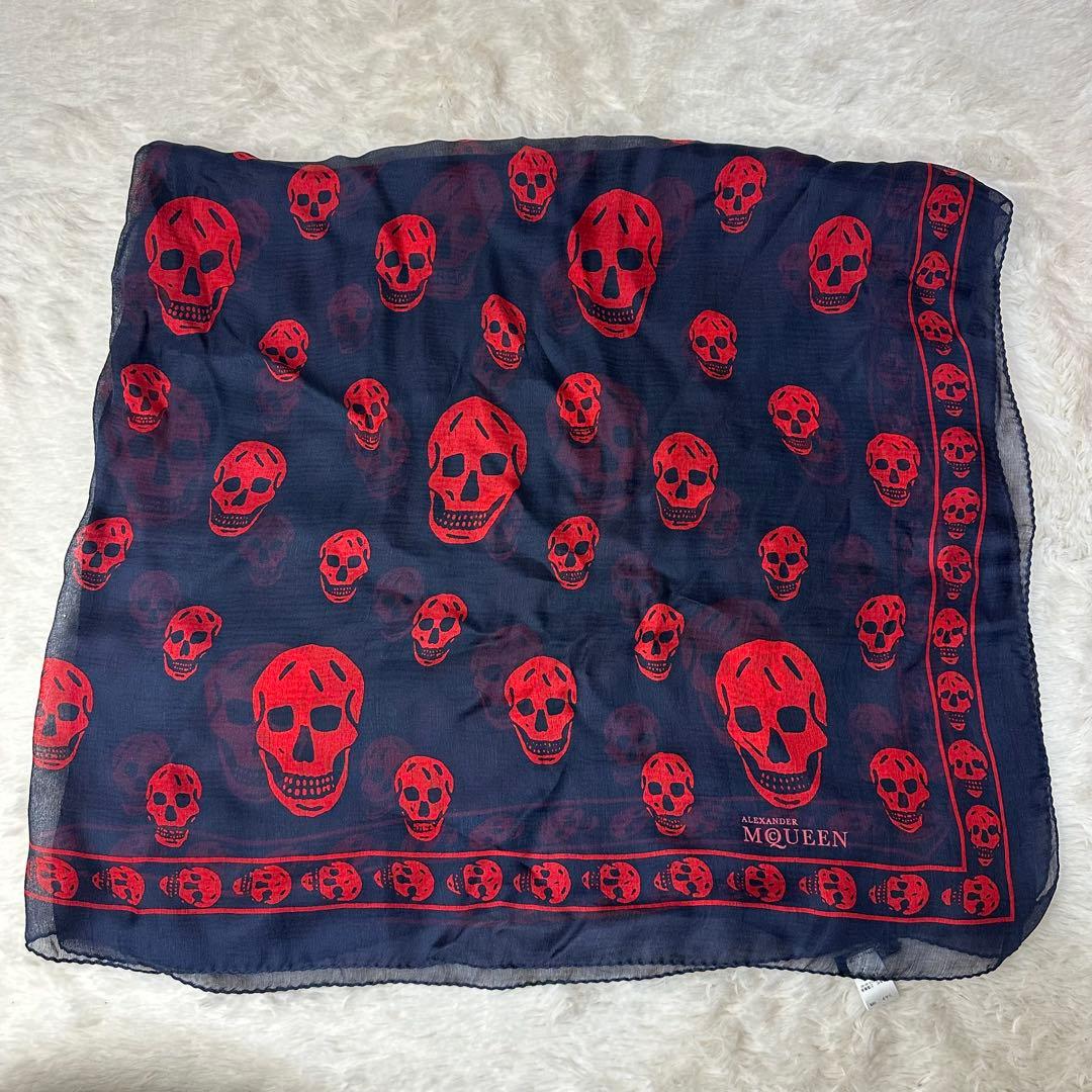 美品 ALEXANDER MCQUEEN スカル柄ストール