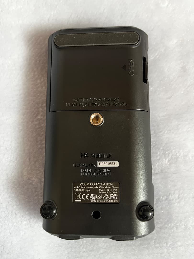 つ*き様 ZOOM R4 MultiTrak マルチトラックレコーダー