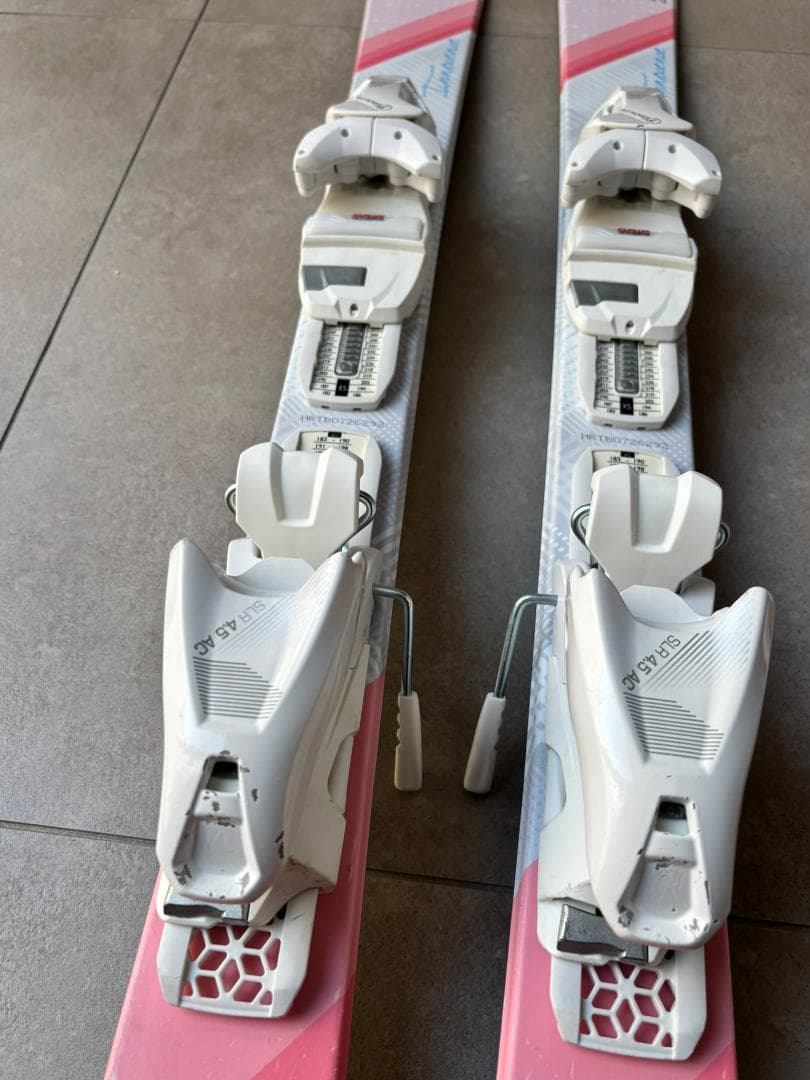 スキー板118cm ＆ ブーツ22cm　2点セット（身長124～136cm）