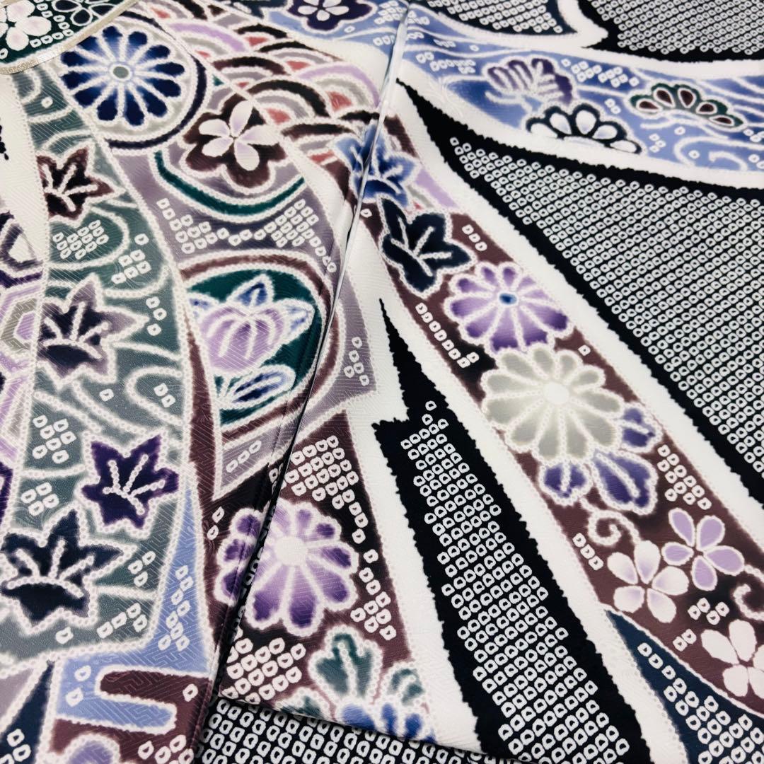 【新品】日本製 お宮参り 産着 総疋田鹿子模様柄 黒色 刺繍入り 合繊 祝着