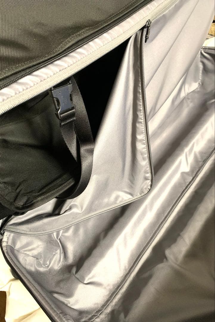 【希少】TUMI ALPHAII キャリーバッグ 大容量 定価￥200,000～