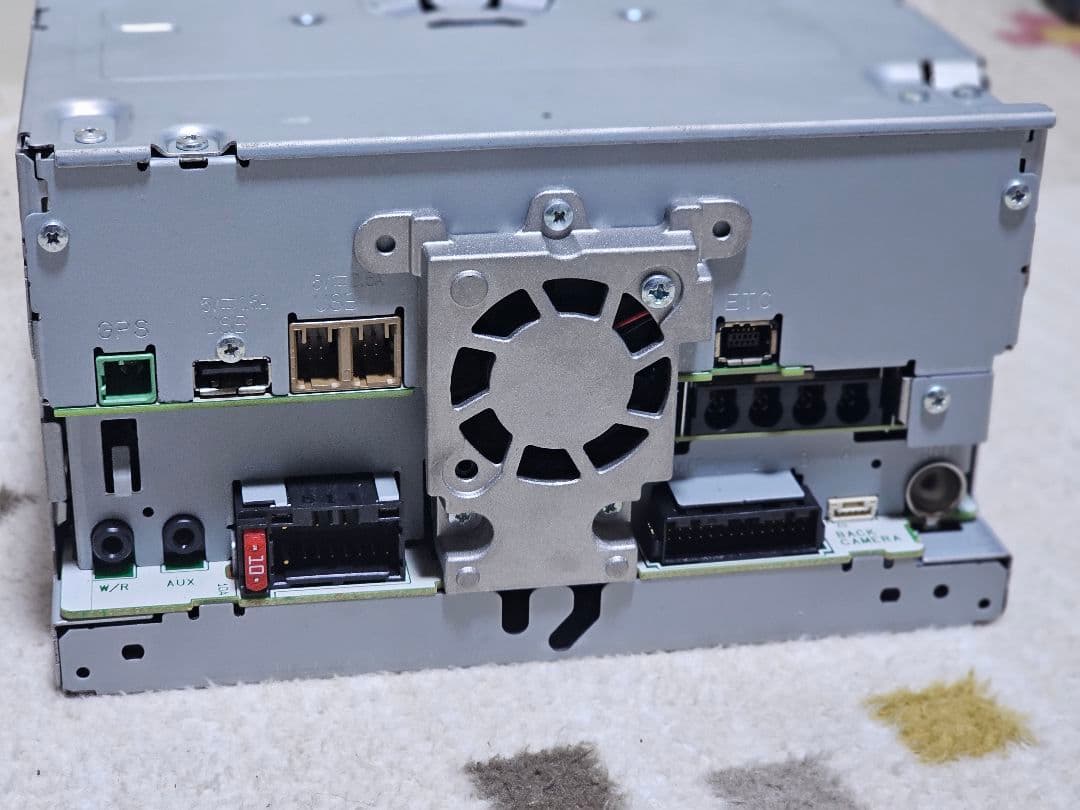 カロッツェリアcarrozzeriaAVIC-CZ700 Bluetoothナビ