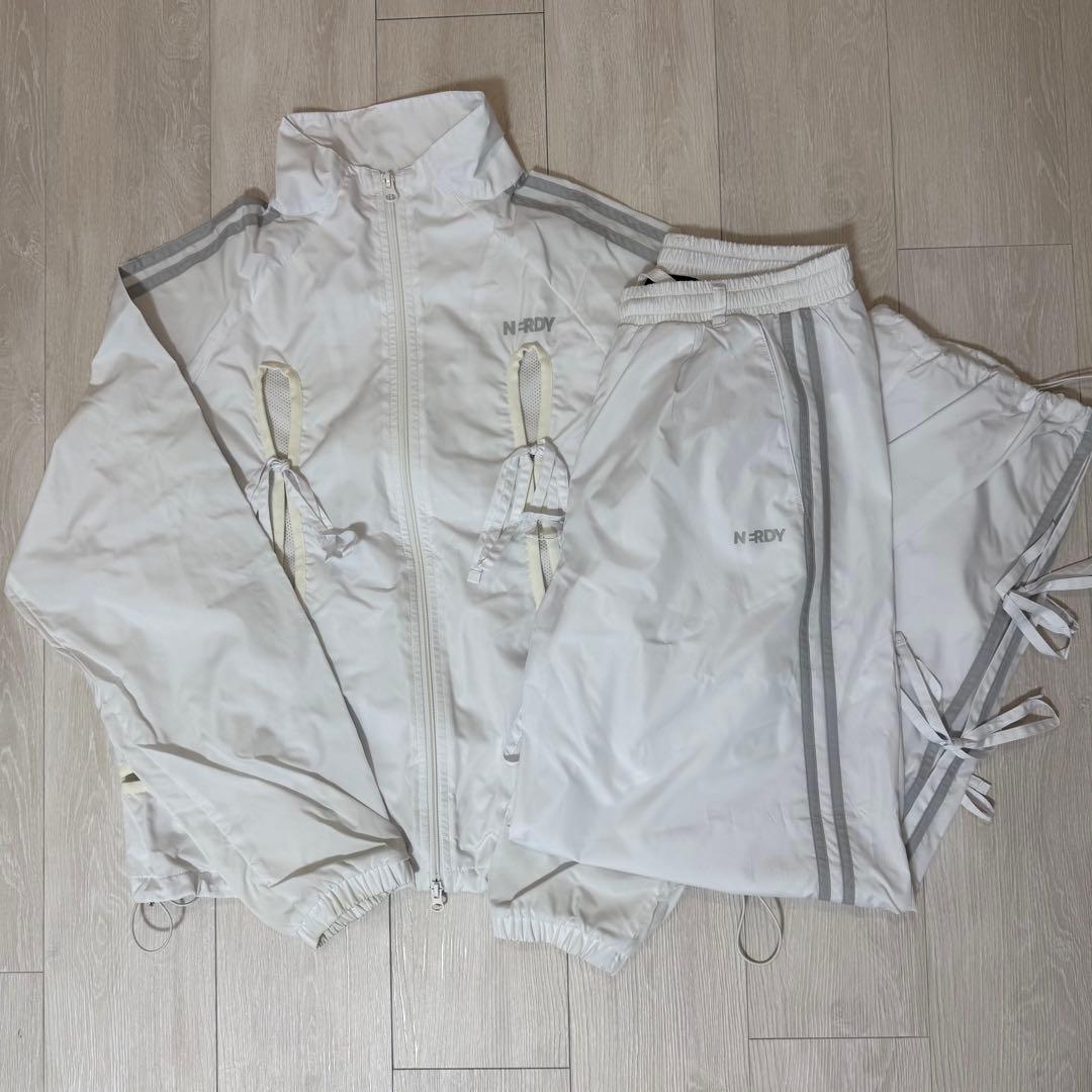 NERDY リボン ウィンドブレーカー ジャージ セットアップ 白