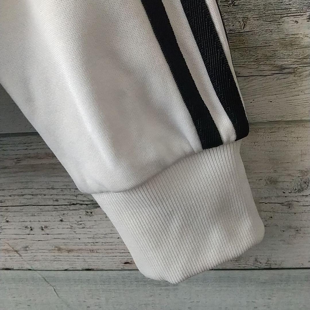 人気☆アディダス 刺繍ロゴ スリーライン トラックジャケット O 白×黒