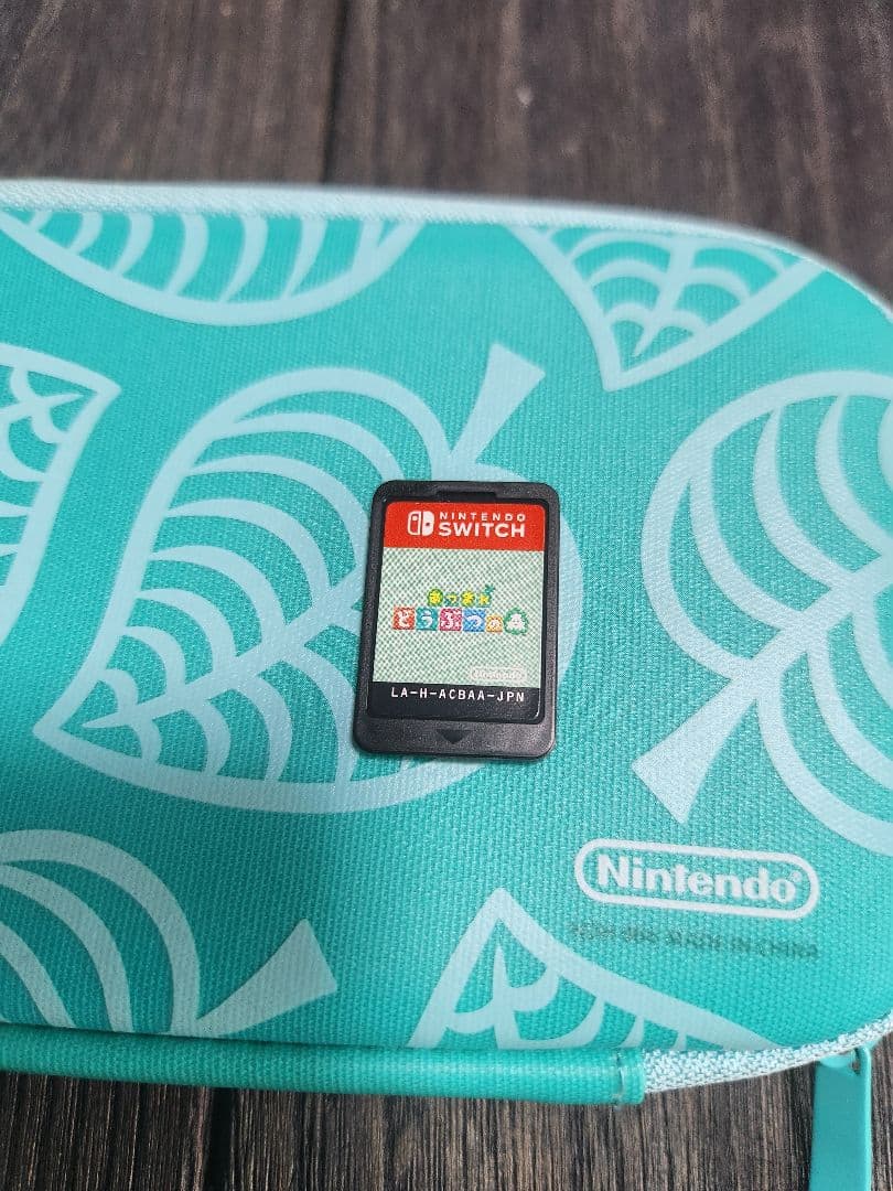 Nintendo Switch Lite ターコイズ 専用ケース　どうぶつの森