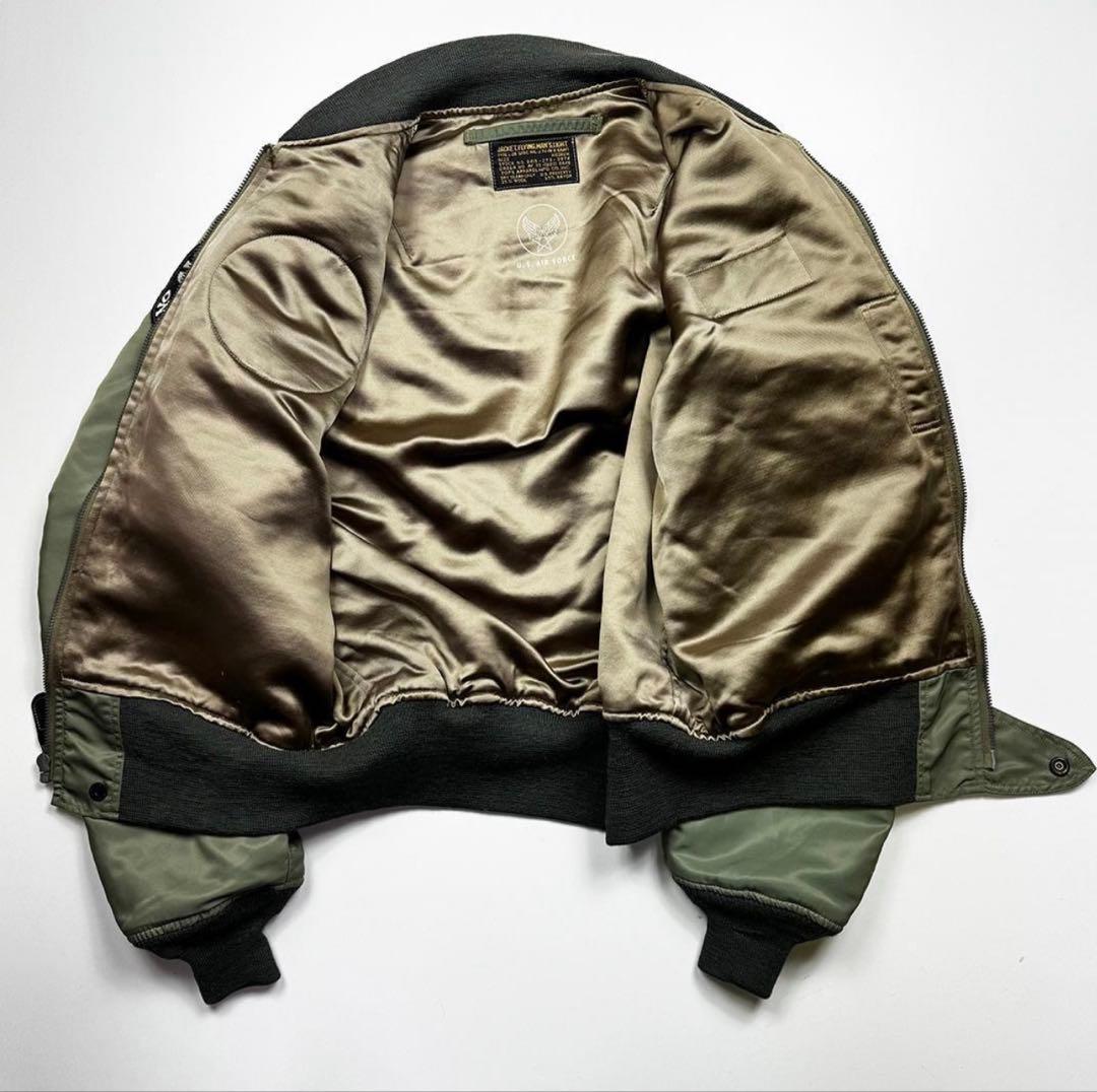 BUZZ RICKSON’S L-2B 実名復刻 18th M