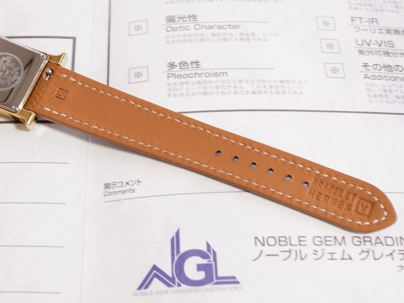 天然ダイヤ鑑別書つき　エルメス　Hウォッチ　ダイヤベゼル　レディース腕時計