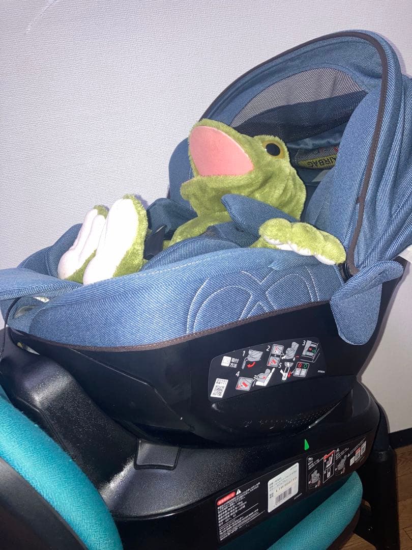 さーちゃん⭐️クルット4 Oui ISOFIX チャイルドシートクリーニング