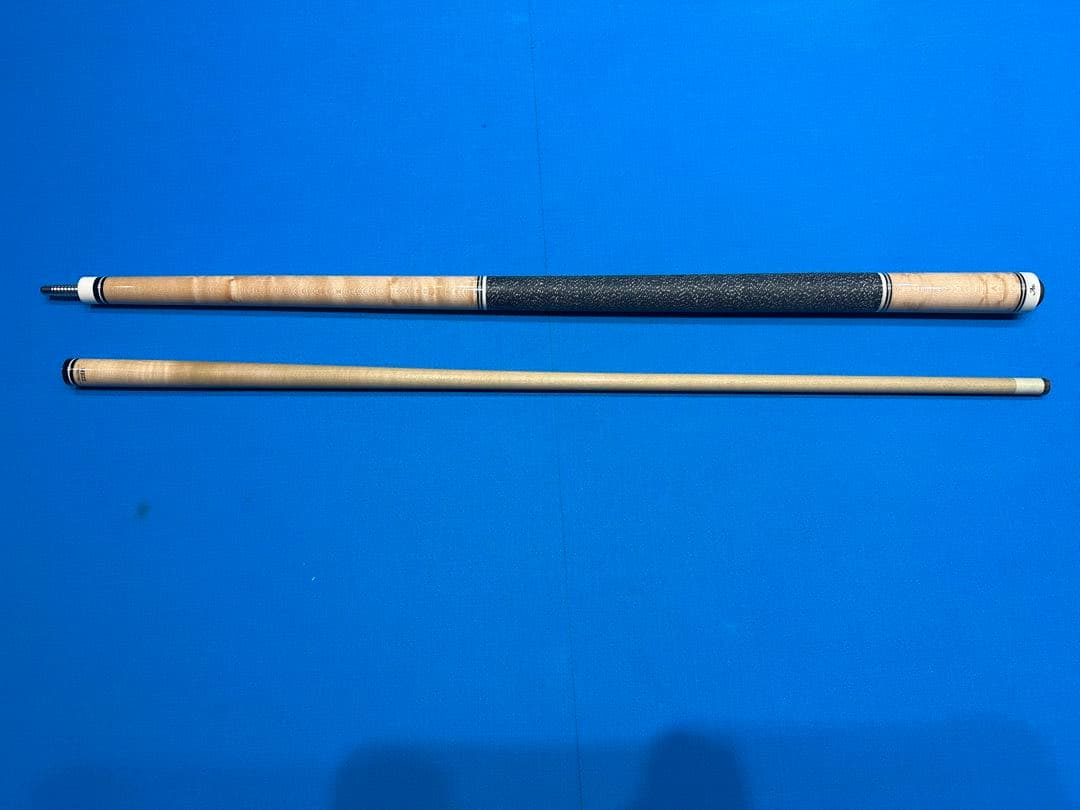 MEZZ Axiシリーズ WD-700 ビリヤードキュー