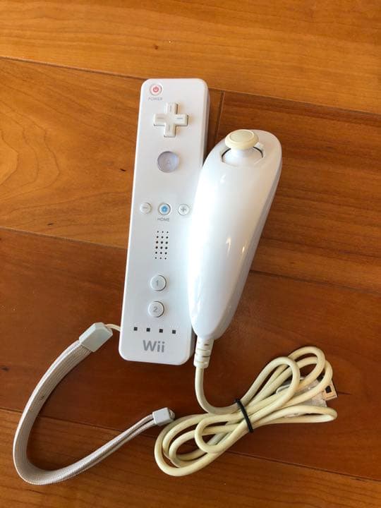 Wii本体・マリオカート本体+リモコン・Wii ソフト2個