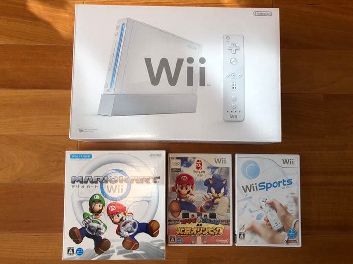 Wii本体・マリオカート本体+リモコン・Wii ソフト2個