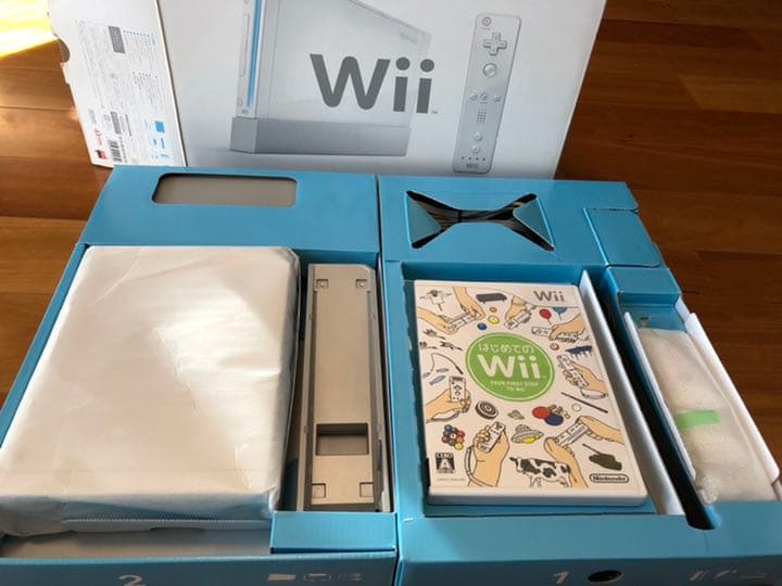 Wii本体・マリオカート本体+リモコン・Wii ソフト2個