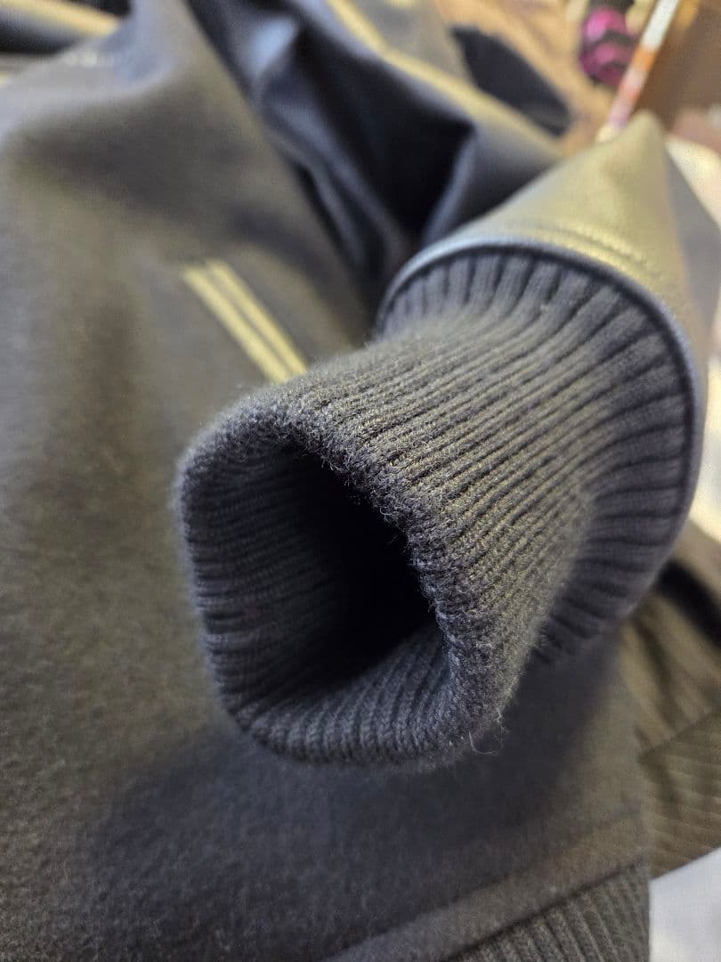 Columbia スタジャン ブラック　美品