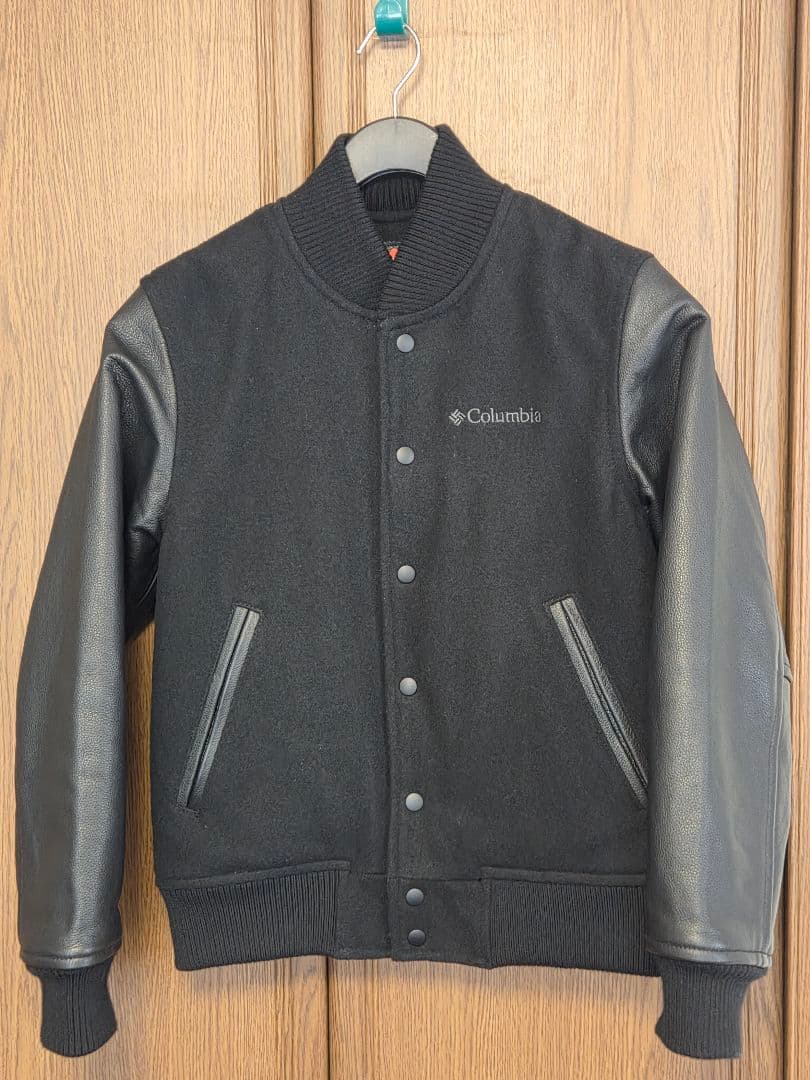 Columbia スタジャン ブラック　美品