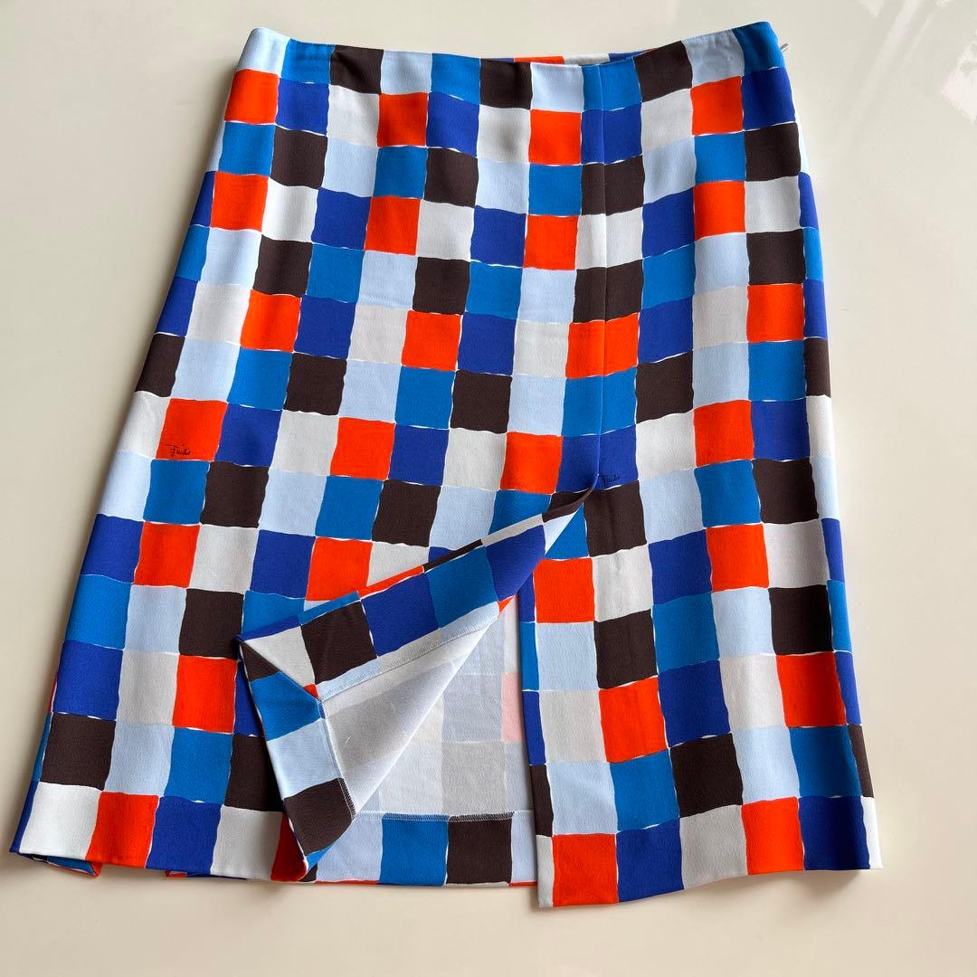 メル98347、エミリオプッチのスカート