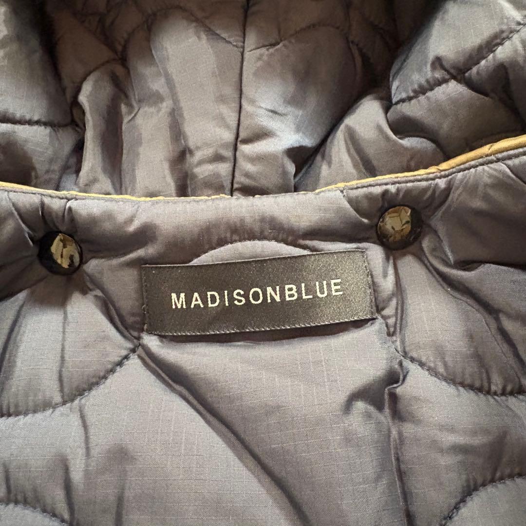 美品✨マディソンブルー　キルティング　ポンチョ　ケープ　リバーシブル　　XS