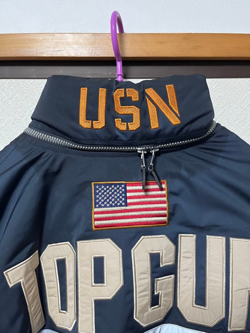 AVIREX TOP GUN TOM CAT フライトジャケット　サーモライト