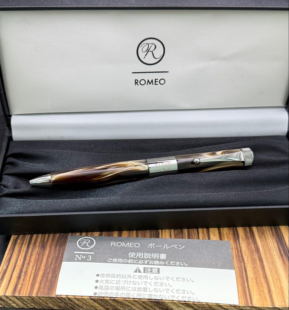 伊東屋 Romeo ボールペン NO.3 イタリアングレイ 太軸 美品