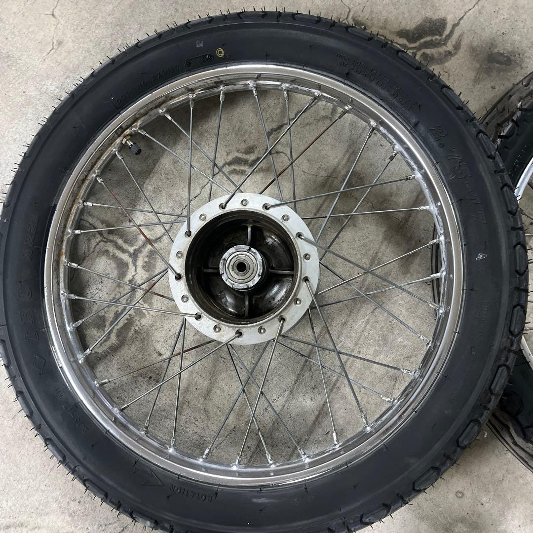 c50カブ前後17インチホイール、タイヤセットタイヤはヒゲつき