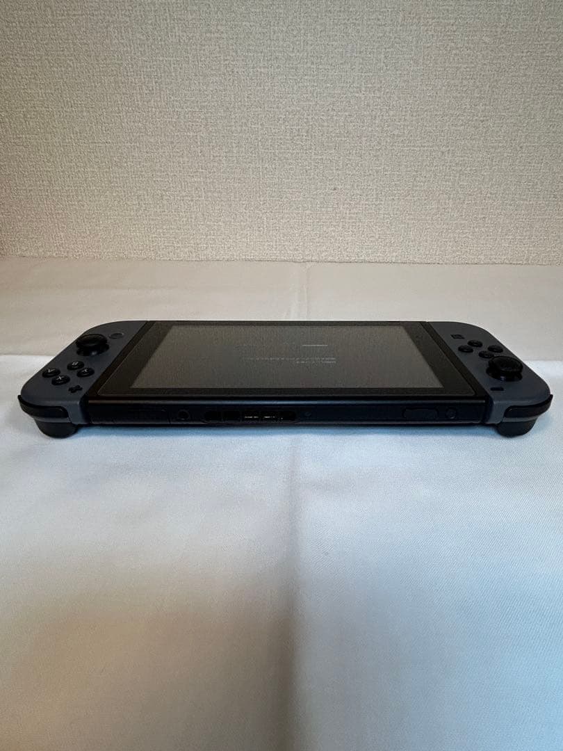 任天堂Switch 通常版 グレー