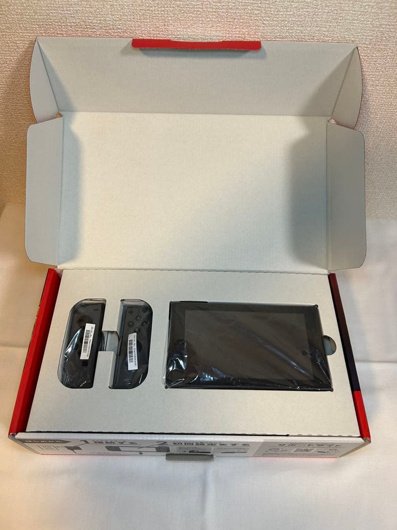 任天堂Switch 通常版 グレー