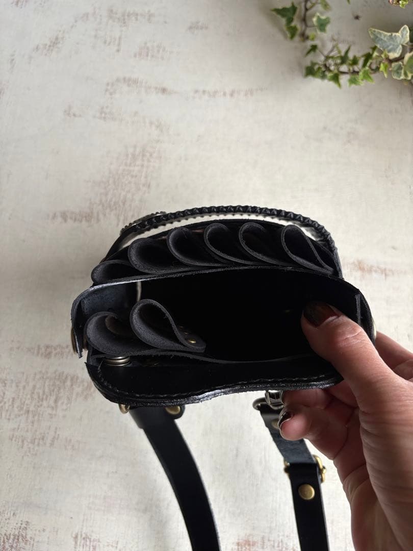 ♧Jasmine♧プロフィール必読 牛革ブラック、ハラコカウのシザーケース