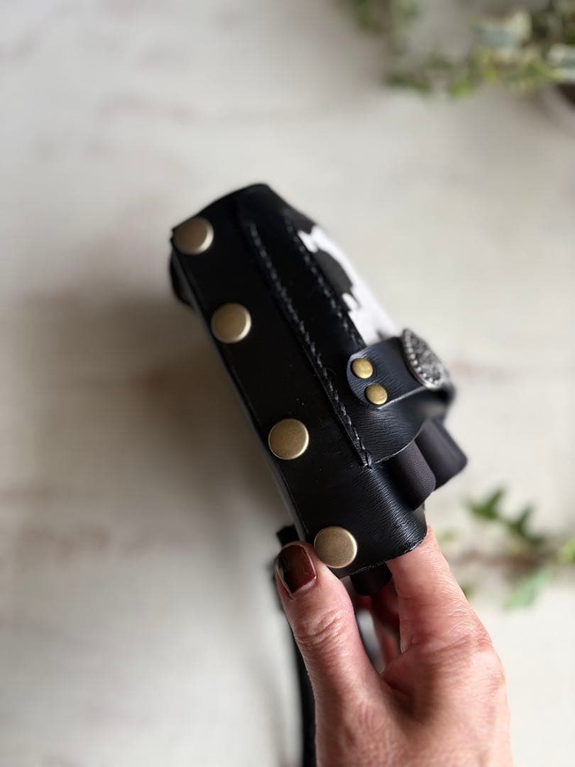 ♧Jasmine♧プロフィール必読 牛革ブラック、ハラコカウのシザーケース