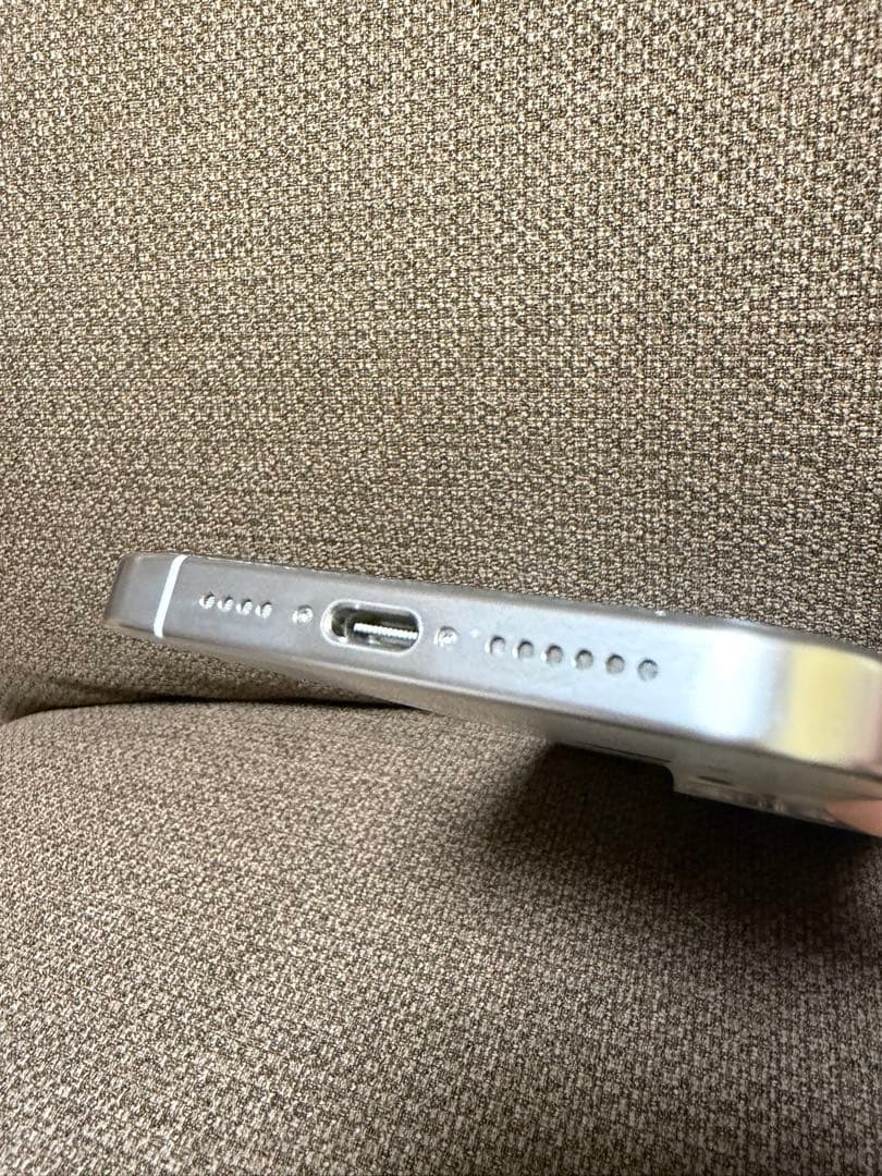 Apple iPhone 15Pro Max 521GB本体　超美品　ホワイト