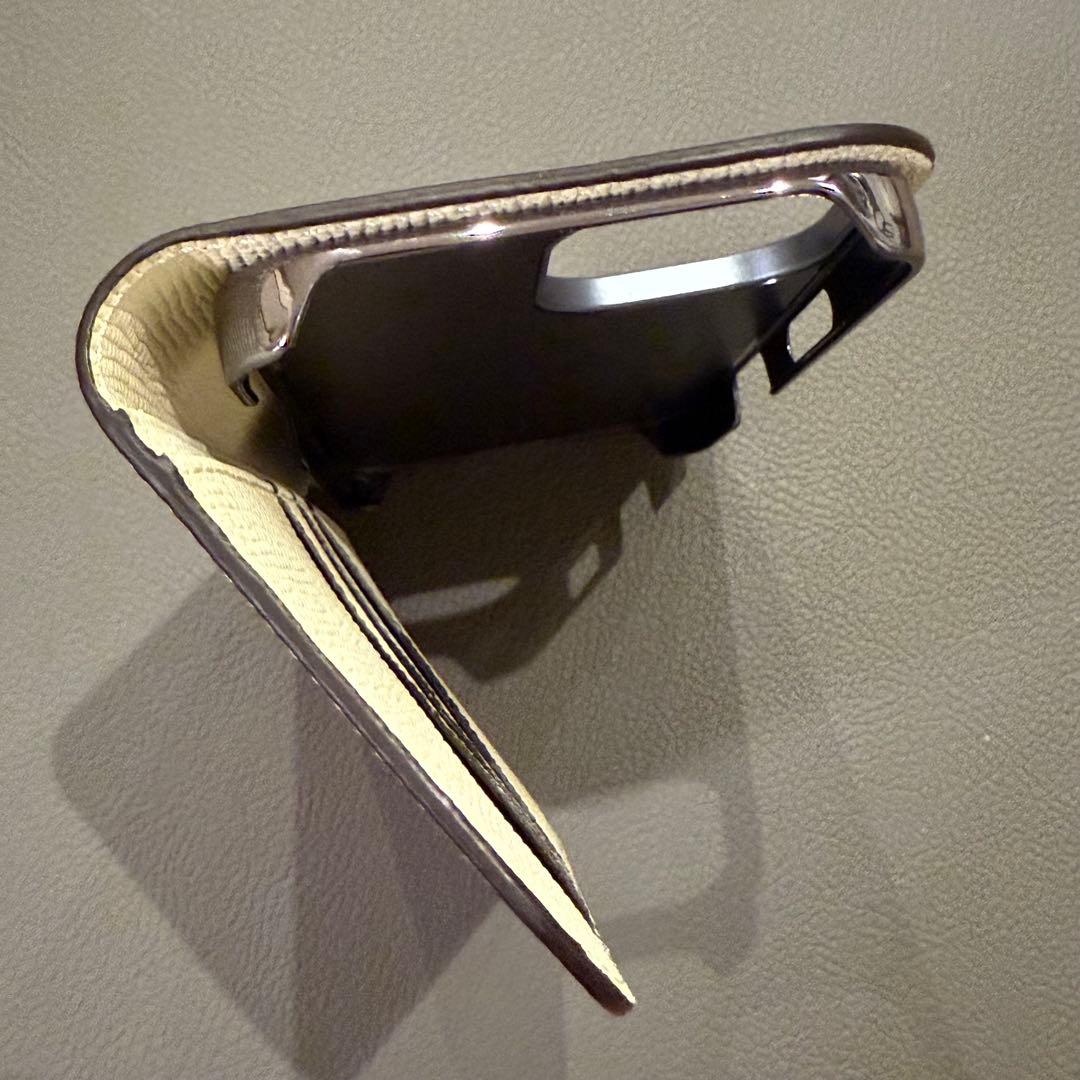 ボナベンチュラ/BONAVENTURA iPhone16 シェルxホワイト