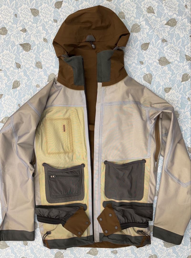 patagonia スキー /スノーボードウェア ブラウン/グリーン 男性用 M