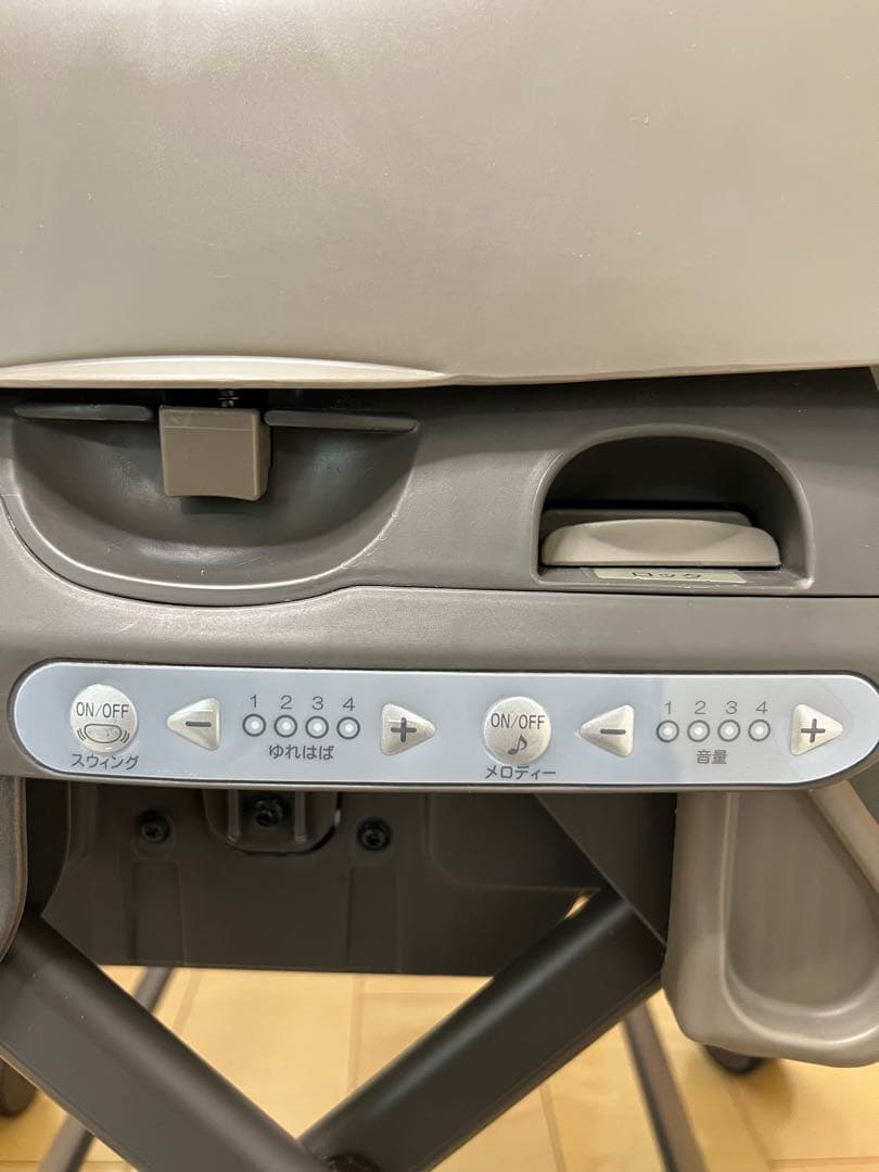 Combi ネムリラ オートスイング ベディ おやすみドーム