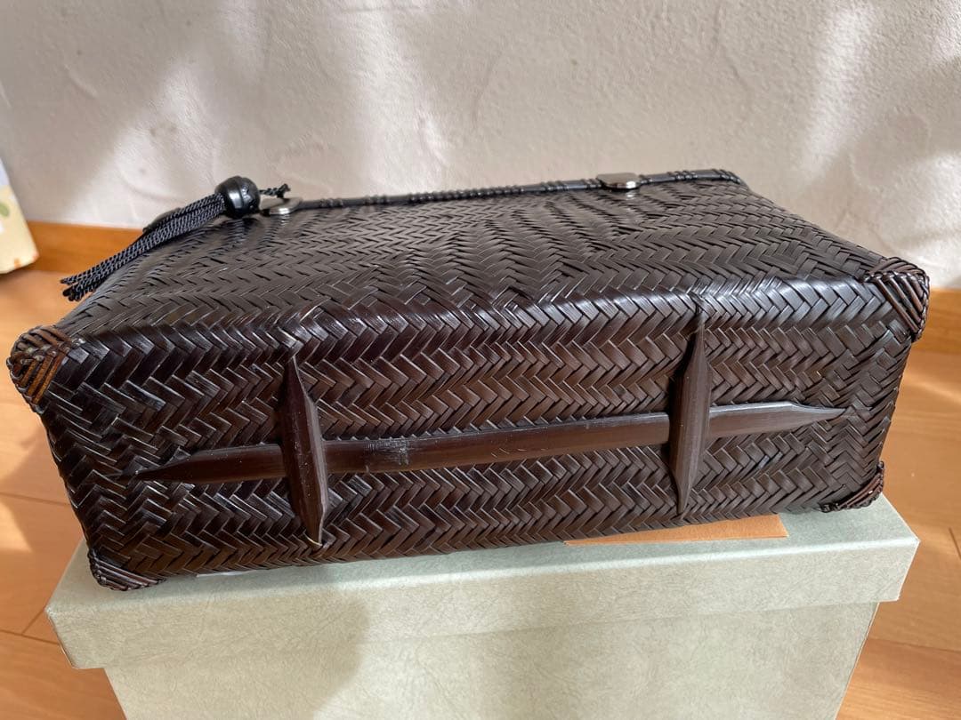 公長斎小菅　黒柄波網代ロングバッグ