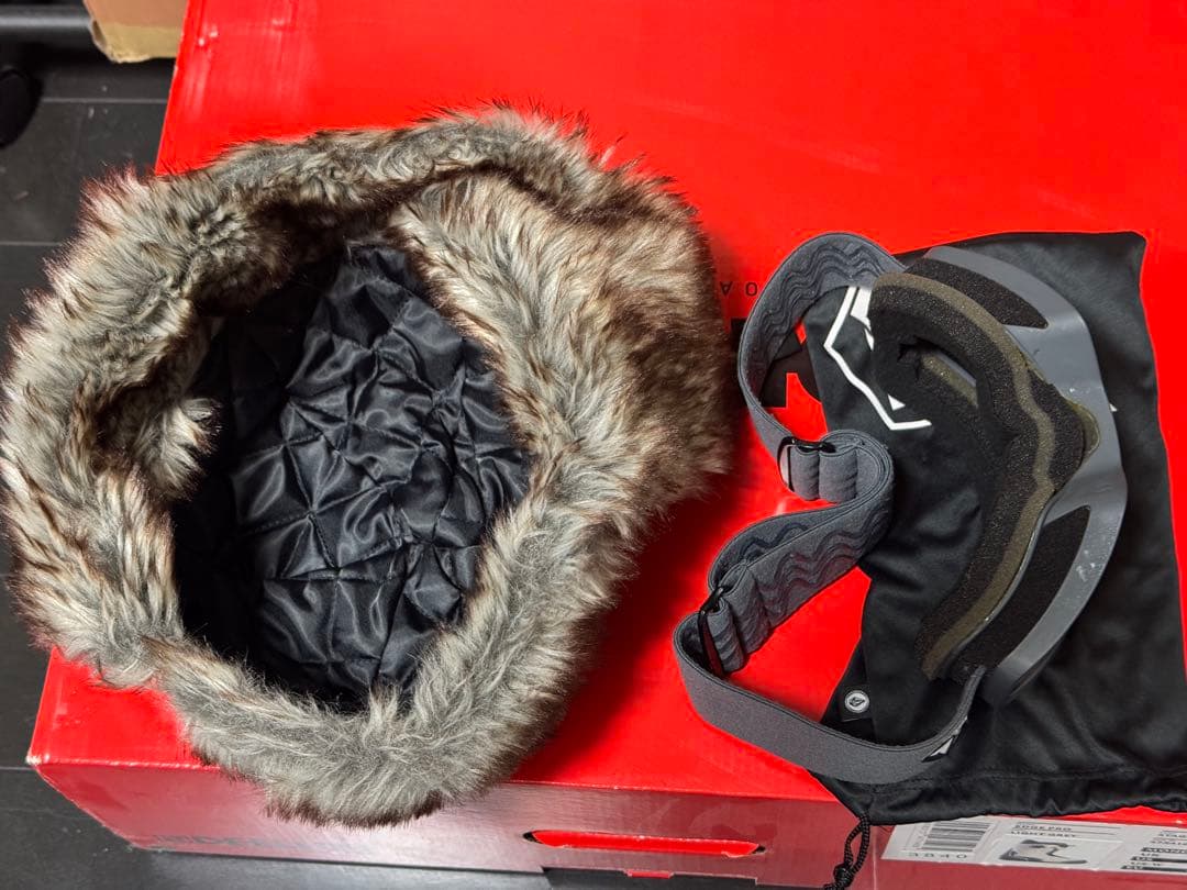 VOLCOM ボルコム パイロットキャップ ゴーグルセット