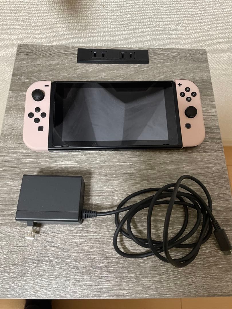 Nintendo switch 本体　中古　任天堂スイッチ