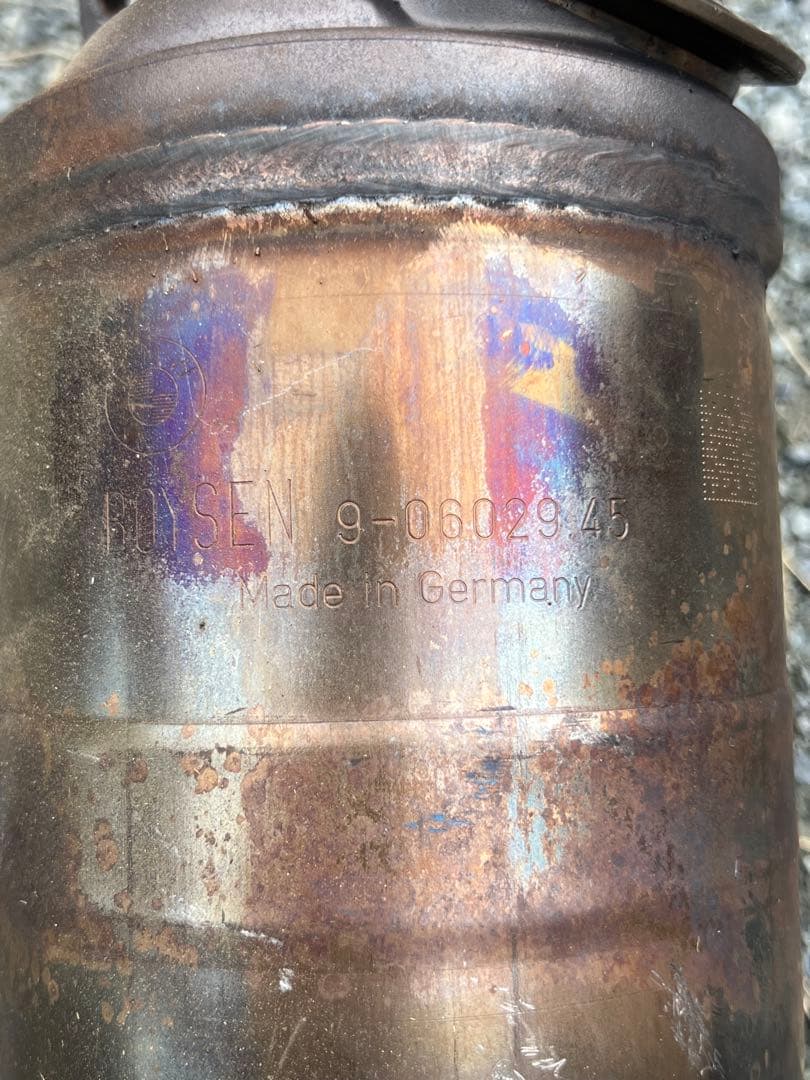  F01 750i 後期 純正触媒 N63B44B