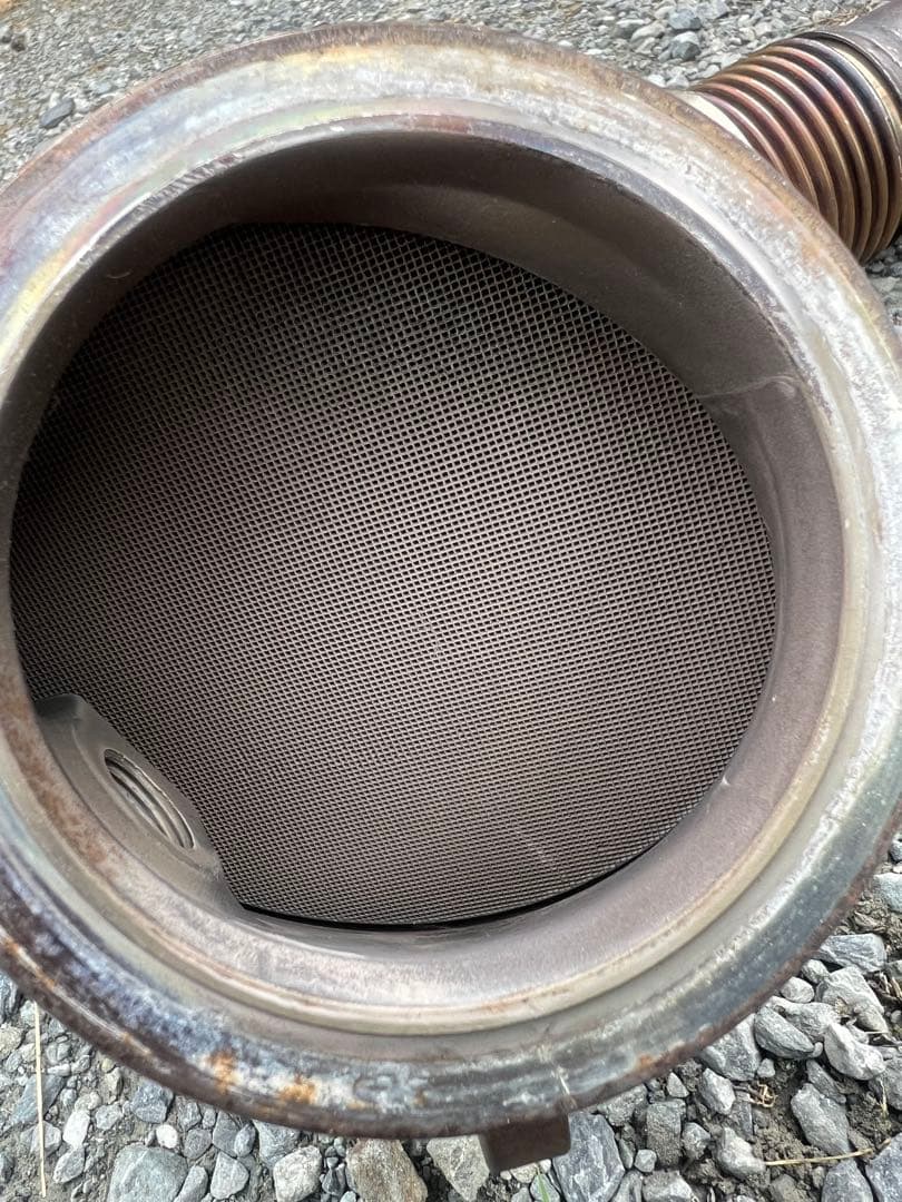  F01 750i 後期 純正触媒 N63B44B