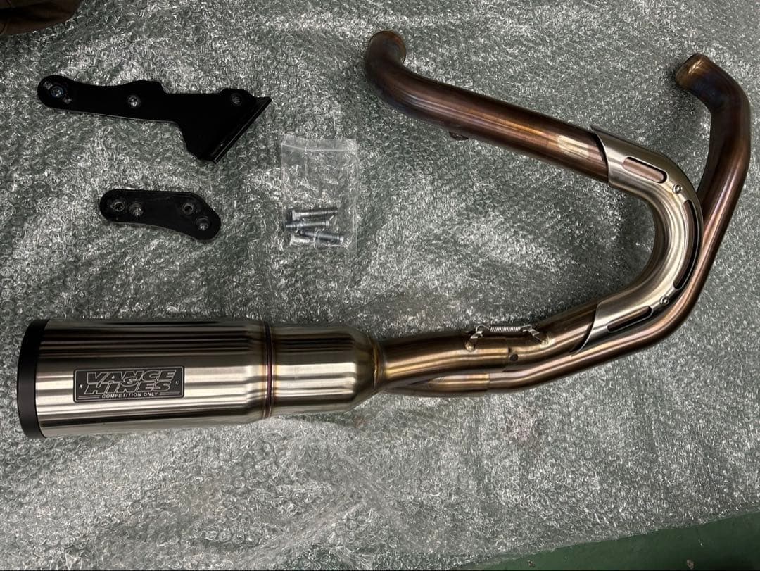 バンス&ハインズ　ハイアウトプットPCX非搭載 Vance&Hines M8