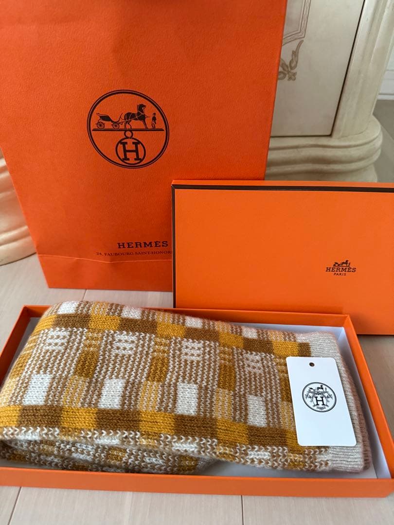 新品☆エルメス☆カシミヤ高級ソックス☆靴下¥69300☆フリーサイズ