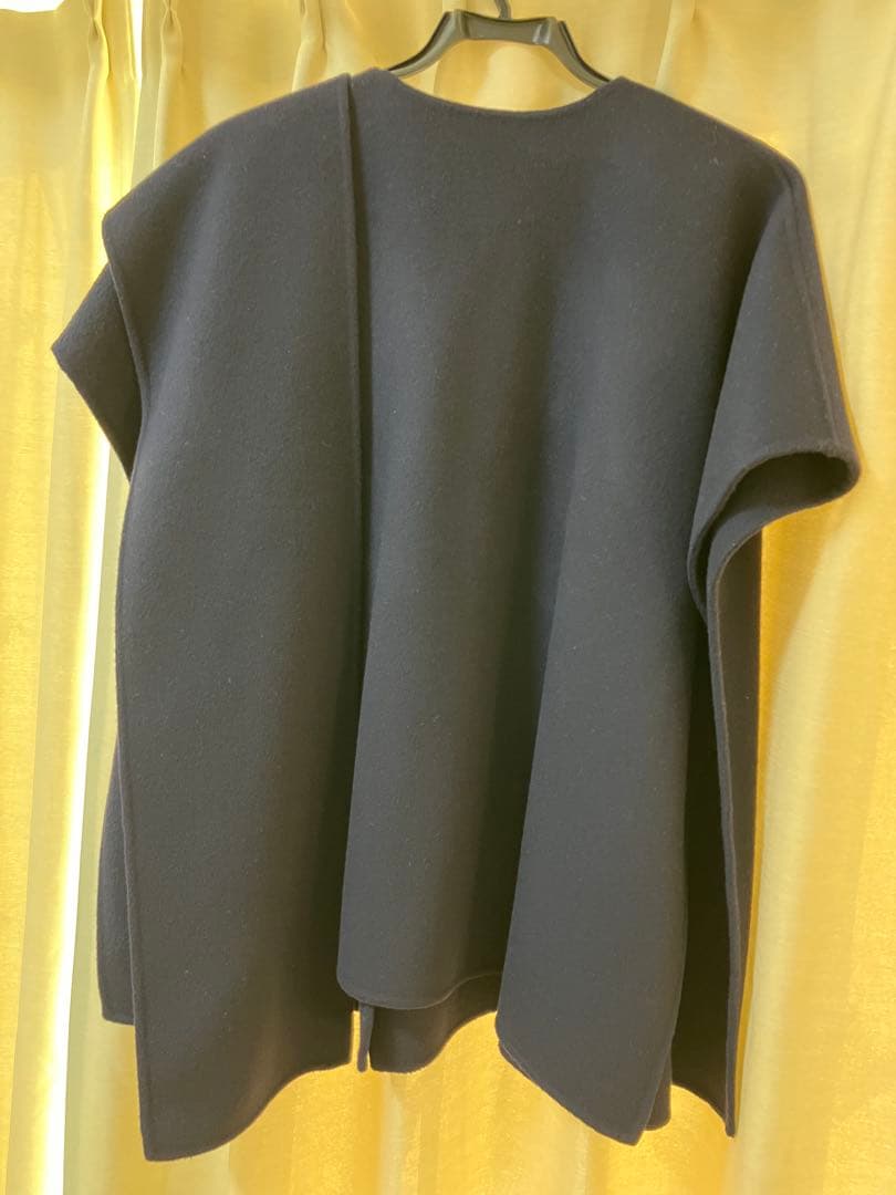 エムプルミエ（AVENIRETOILE）のケープコート