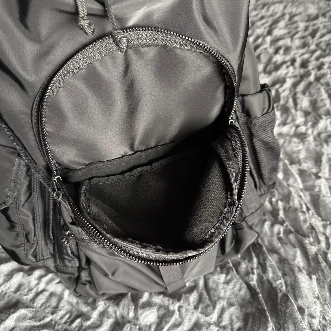 COOTIE ブラックナイロンリュック 多ポケット