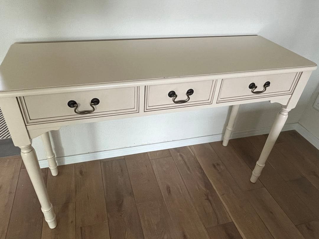 ローラアシュレイ　家具　シャビーシック