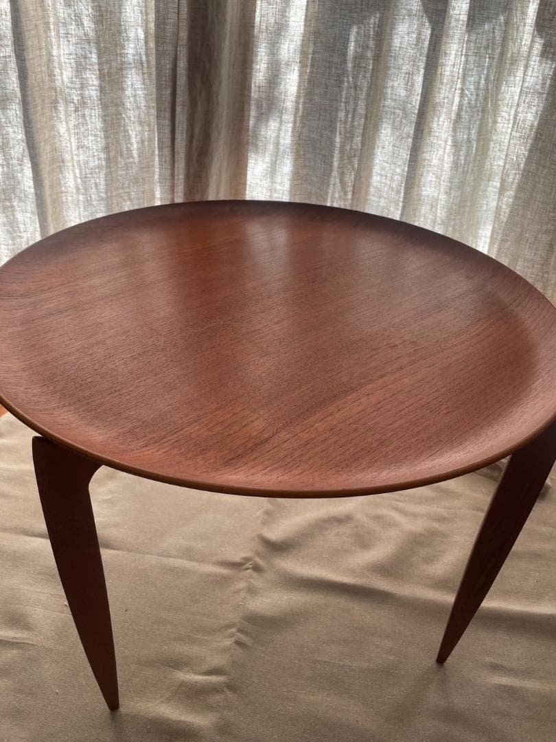 フリッツハンセン トレイテーブル 直径60㎝ デンマーク製 北欧