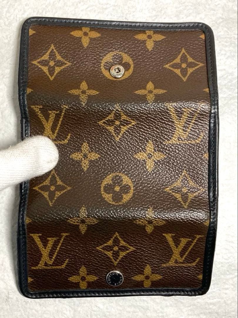 ルイヴィトン　モノグラム　マカサー　ミュルティクレ6 6連キーケース