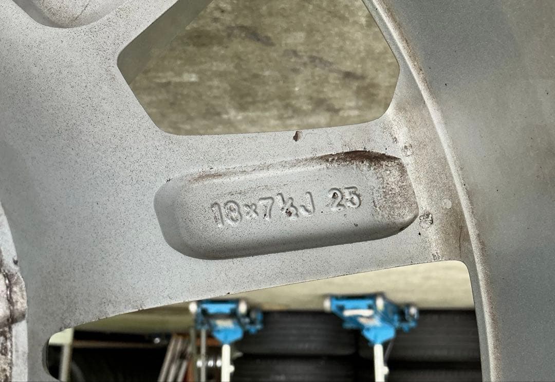 ランドクルーザー プラド 18インチ 純正ホイールセット