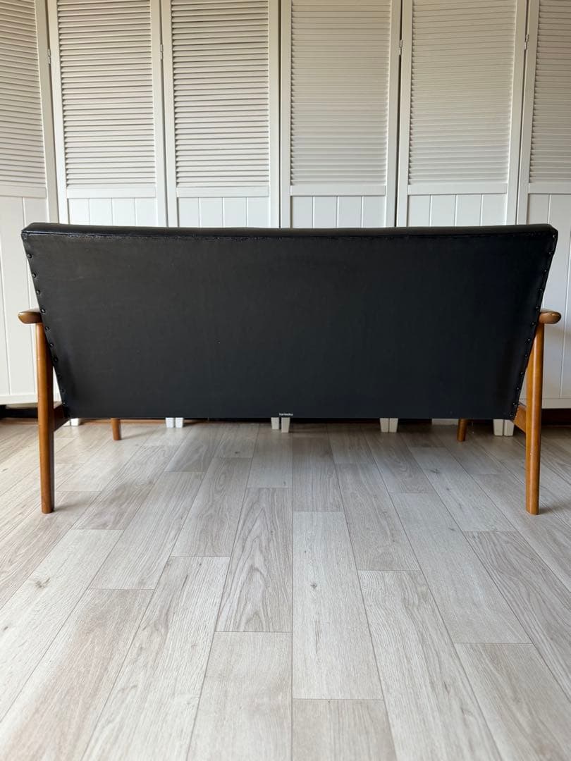 boys カリモク Kチェア ブラック 2P 2人掛け ソフトレザー