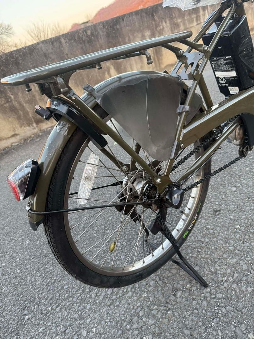 電動アシスト自転車 チャイルドシート付き オリーブグリーン